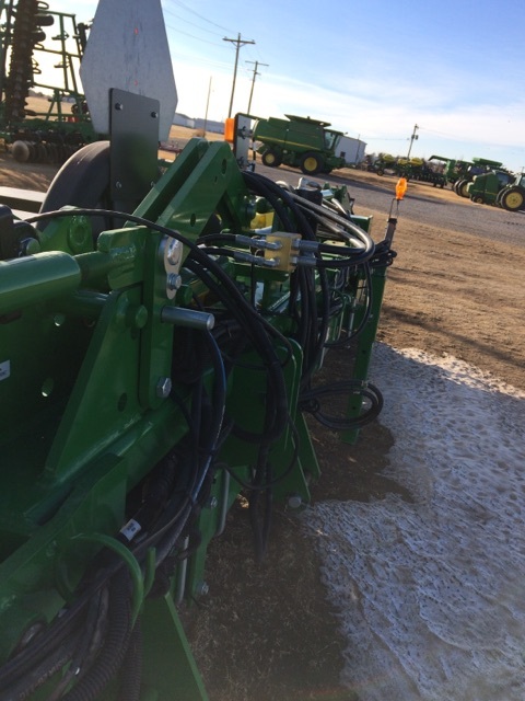 2015 John Deere 1725