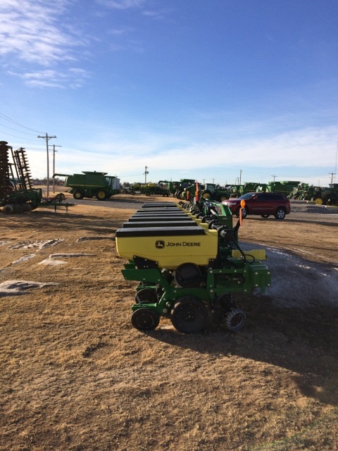 2015 John Deere 1725