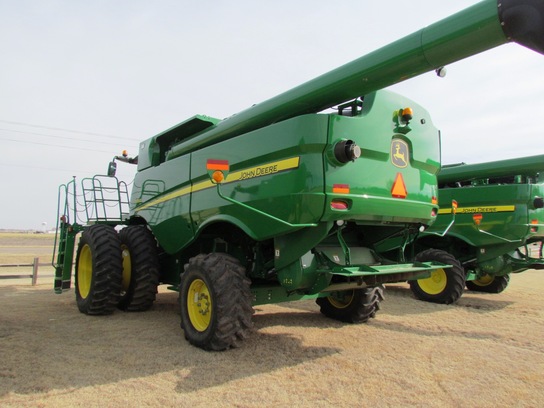 2012 John Deere S660