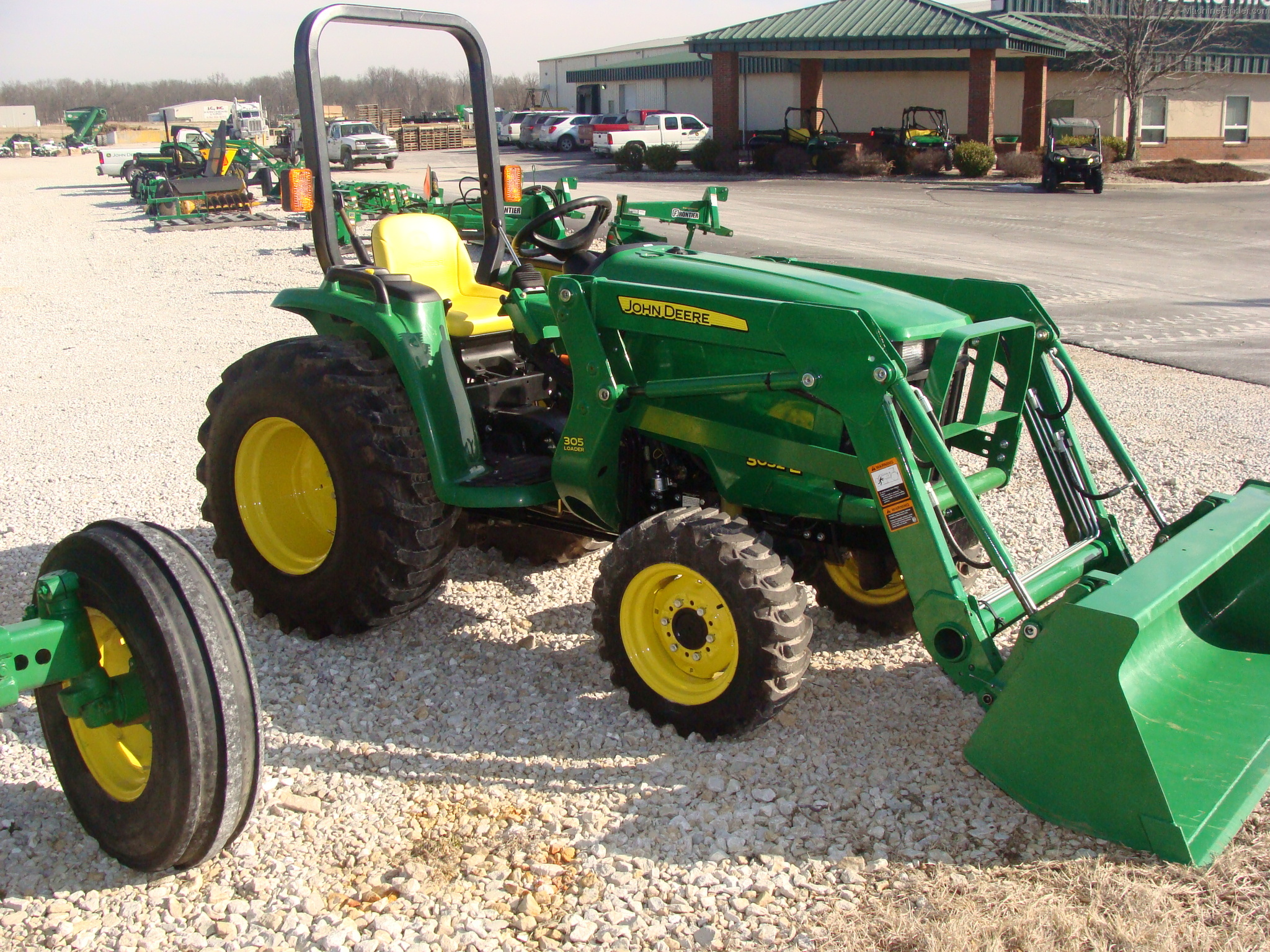 2013 John Deere 3032e Tractors - Compact (1-40hp.) - John Deere 