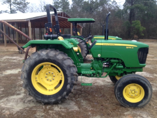 2012 John Deere 5055d Tractors Utility 40 100hp John Deere