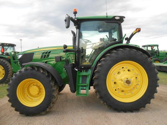 2015 John Deere 6150R