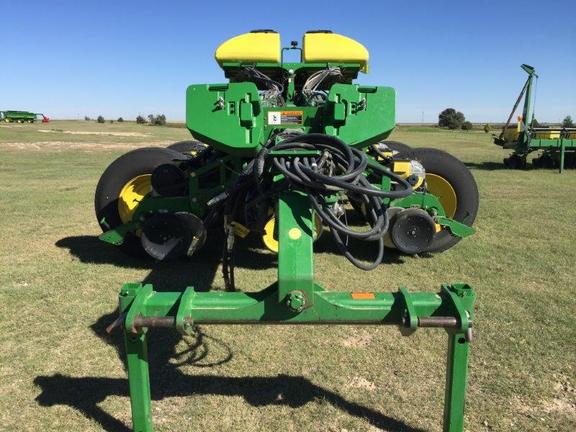 2010 John Deere 1770NT