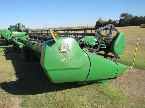 2009 John Deere 635D