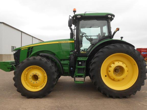 2014 John Deere 8370R