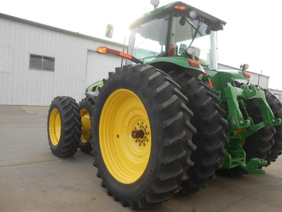 2009 John Deere 8430