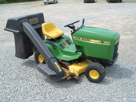 1988 John Deere 180 Lawn And Garden Tractors John Deere Machinefinder