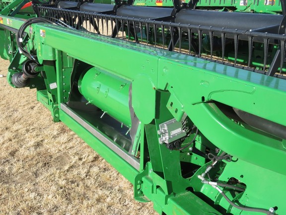 2016 John Deere 635FD