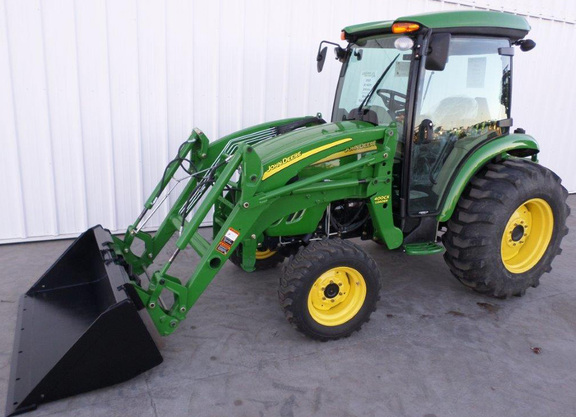 2010 John Deere 4320