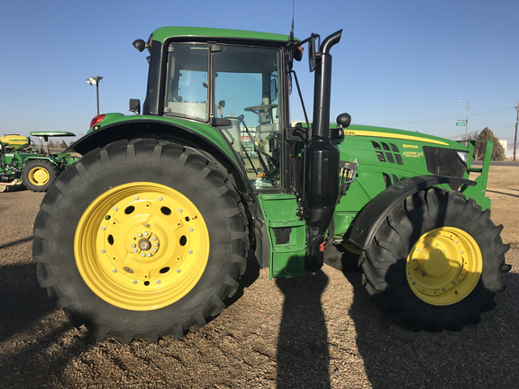 2016 John Deere 6145M