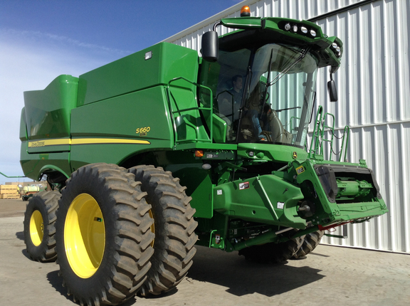 2015 John Deere S660