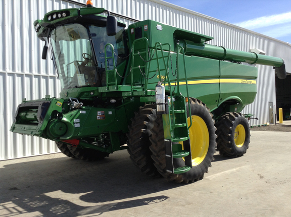 2015 John Deere S660