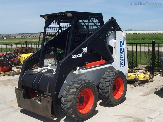 1993 Bobcat 7753 skid-steer loader, with steel tracks Skid Steer