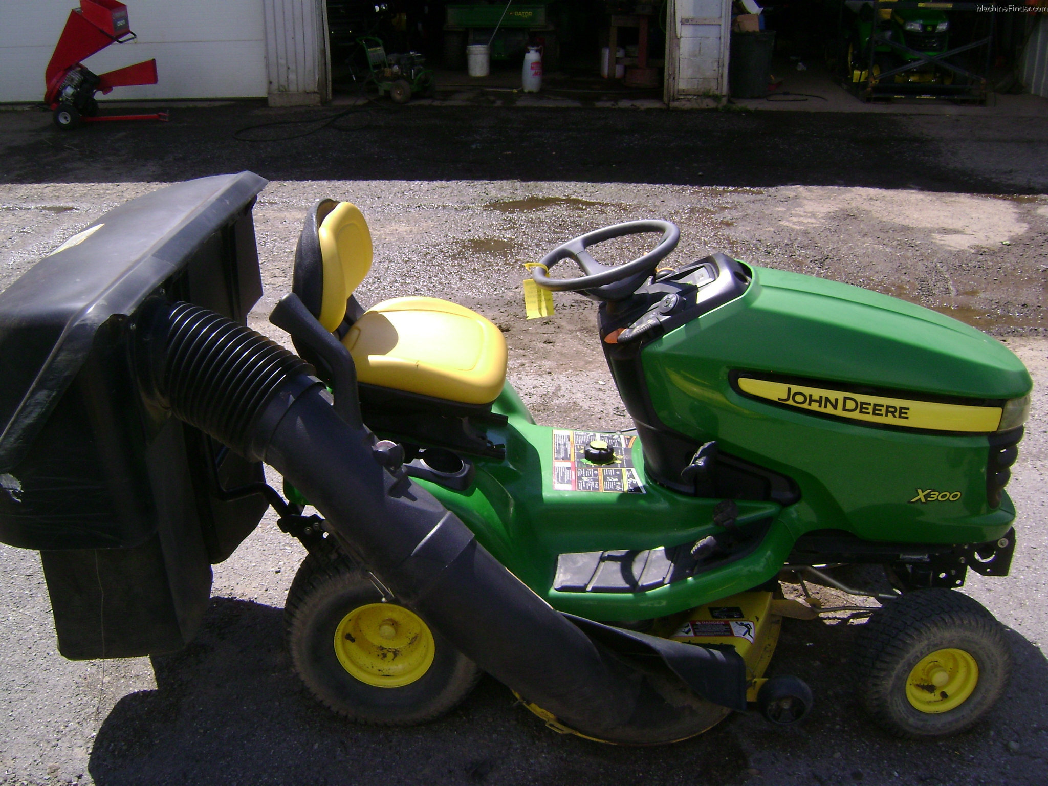 2008 John Deere X300 Lawn And Garden And Commercial Mowing John Deere Machinefinder 