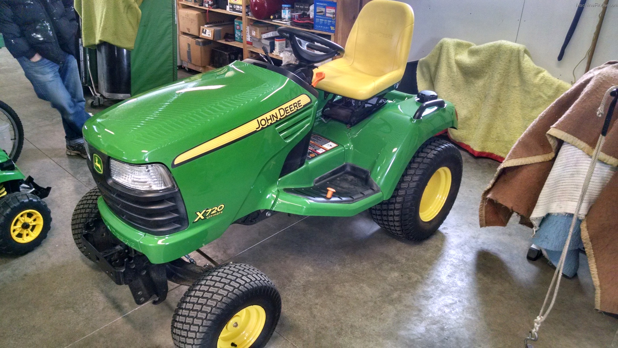 2011 John Deere X720 Lawn And Garden And Commercial Mowing John Deere Machinefinder 7228