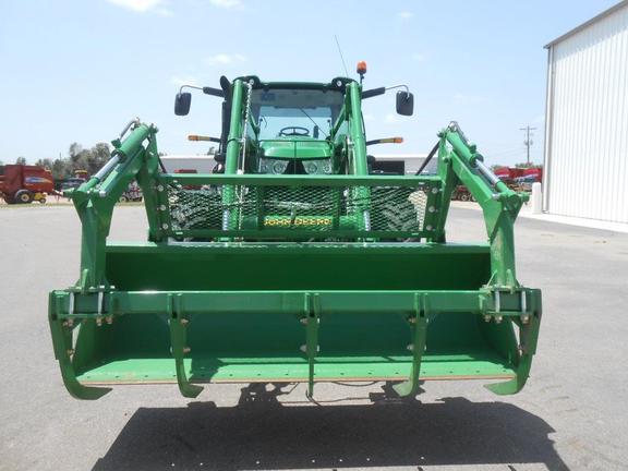 2015 John Deere 6140R