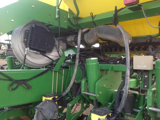 2007 John Deere 1770NT