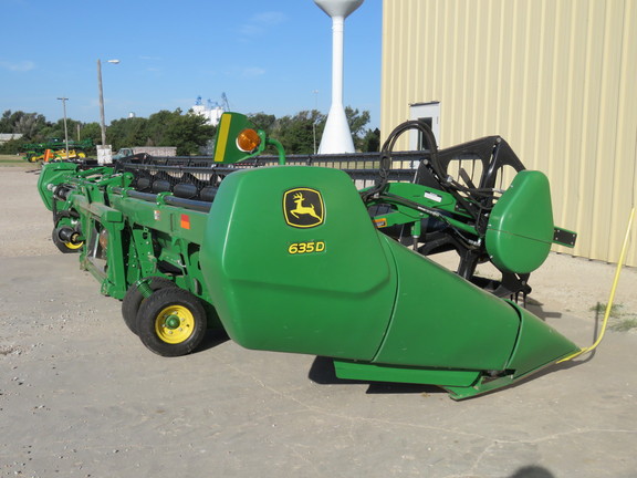 2014 John Deere 635D