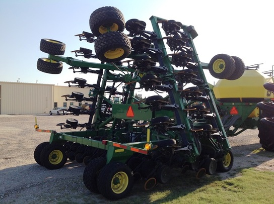 2008 John Deere 1890