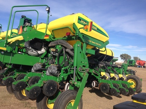 2013 John Deere 1770NT