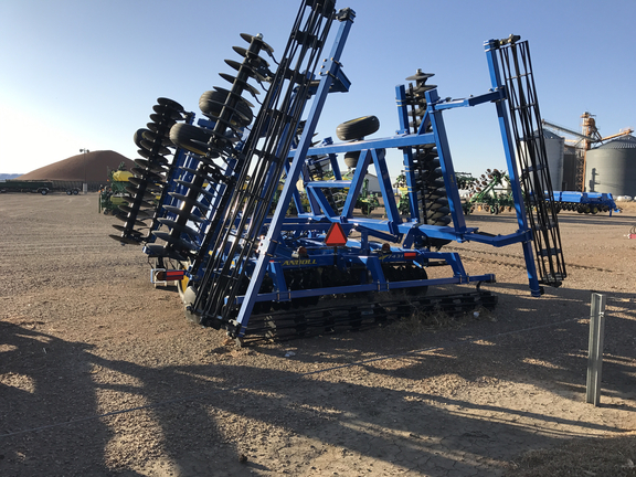 2016 Landoll 7450