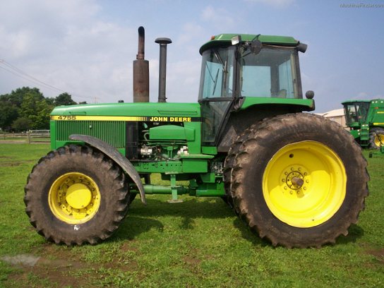 1991 John Deere 4755 9506