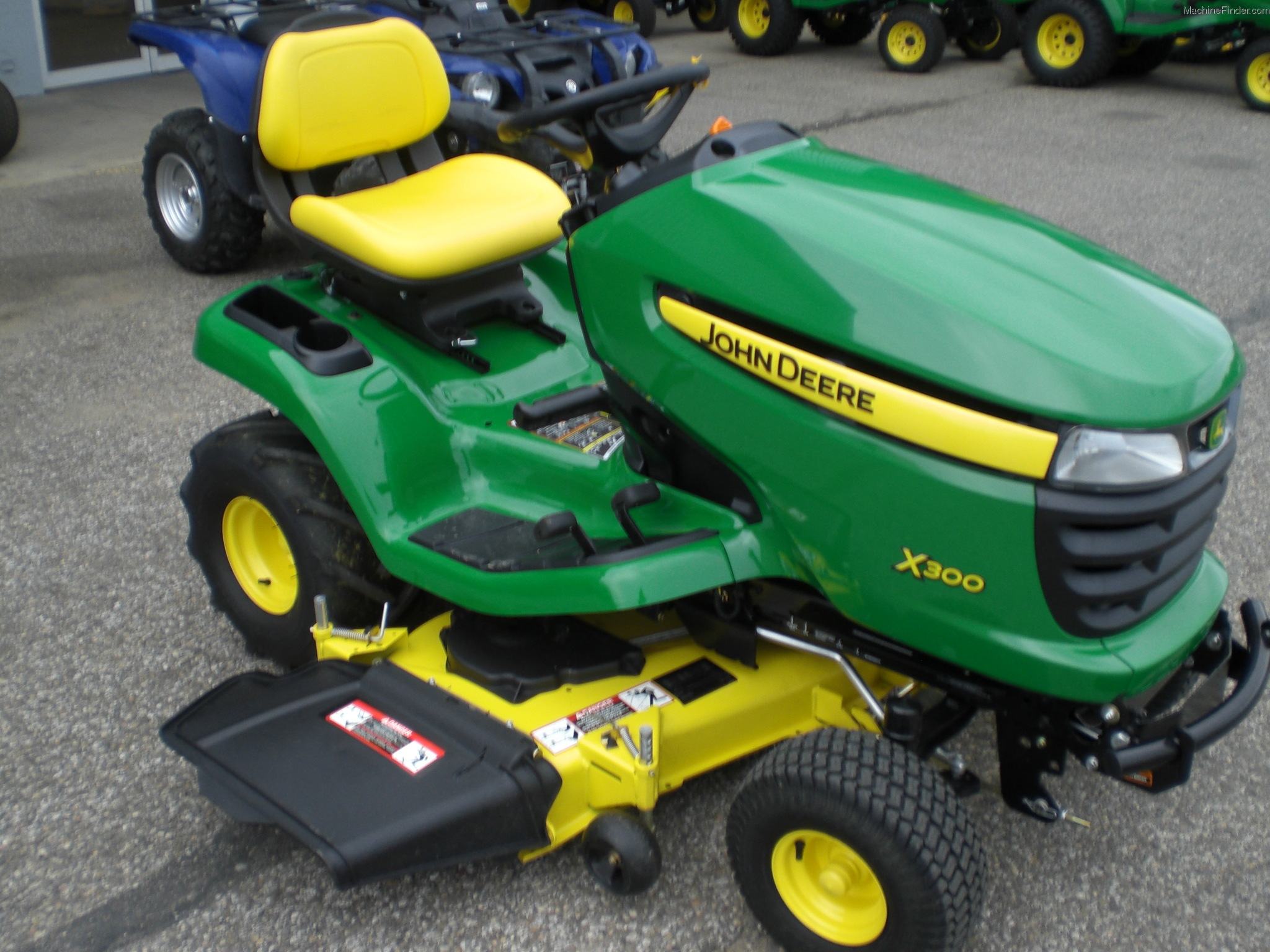 2013 John Deere X300 Lawn And Garden And Commercial Mowing John Deere Machinefinder 0314