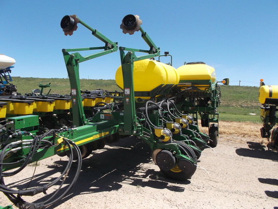 2011 John Deere 1770NT