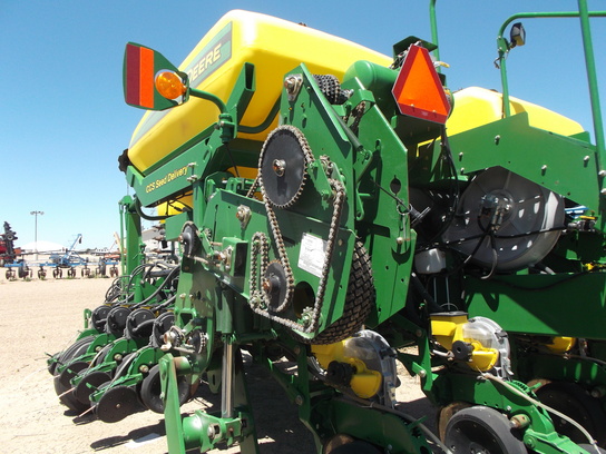 2011 John Deere 1770NT