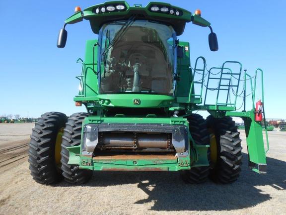 2012 John Deere S670