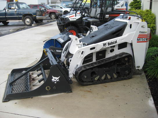 2009 Bobcat MT52