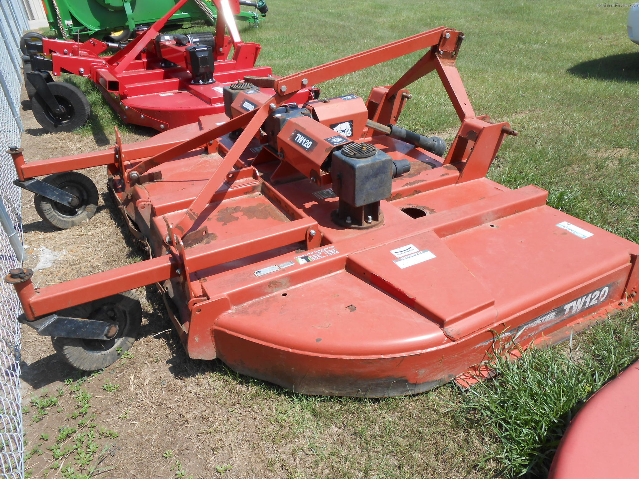 Rhino TW120 Rotary Cutters, Flail mowers, Shredders - John Deere