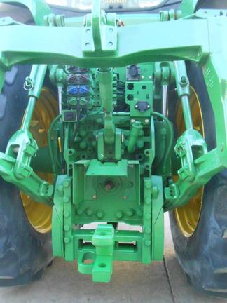 2013 John Deere 7200R