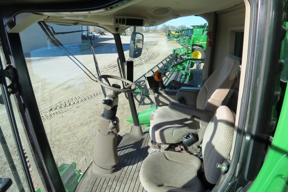 2014 John Deere S670