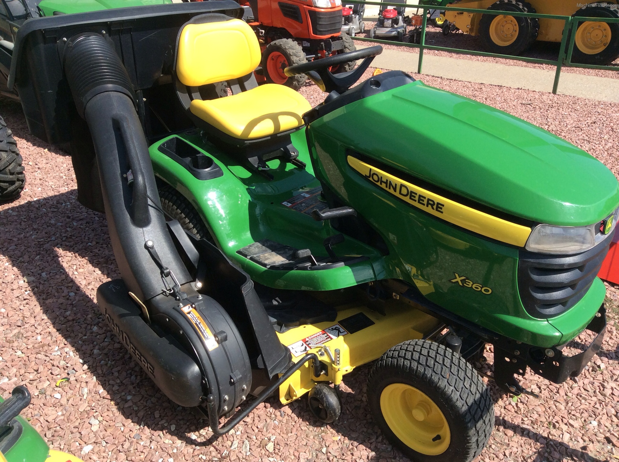 2011 John Deere X360 Lawn And Garden And Commercial Mowing John Deere Machinefinder 9063