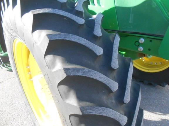 2014 John Deere 6170R