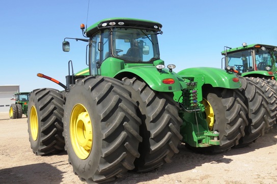 2013 John Deere 9560R