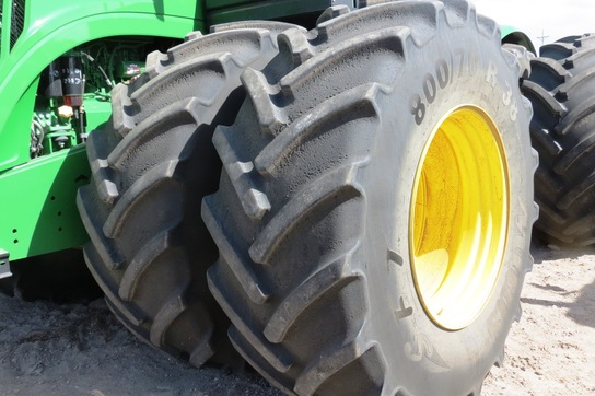 2013 John Deere 9560R