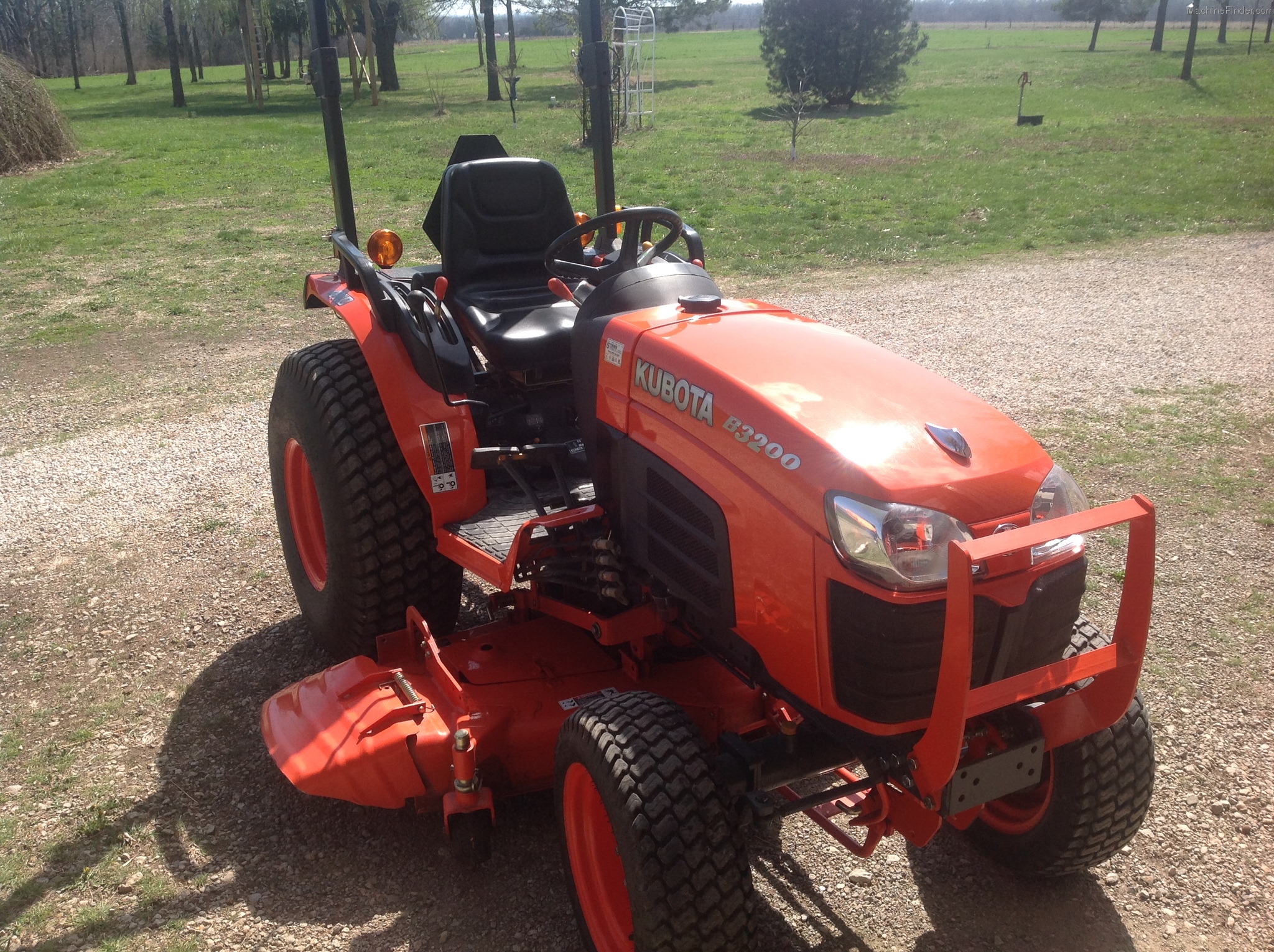 2009 Kubota B3200 Tractors - Compact (1-40hp.) - John Deere MachineFinder