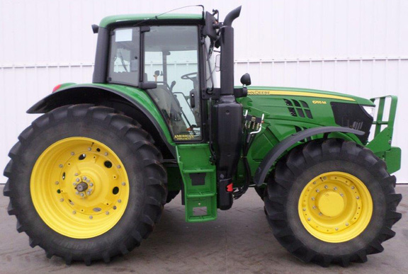 2016 John Deere 6155M