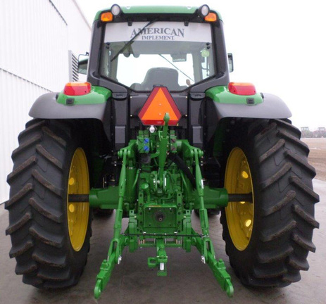 2016 John Deere 6155M