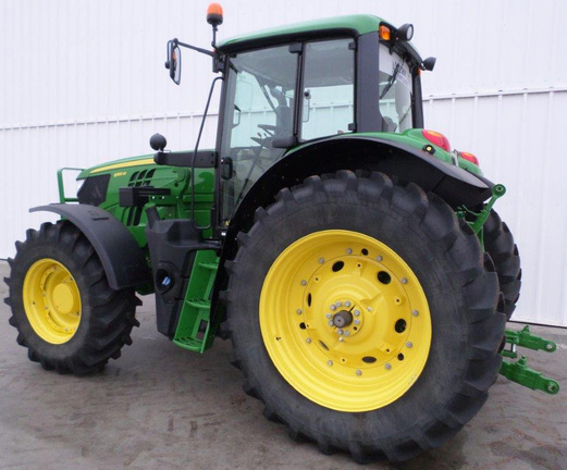 2016 John Deere 6155M