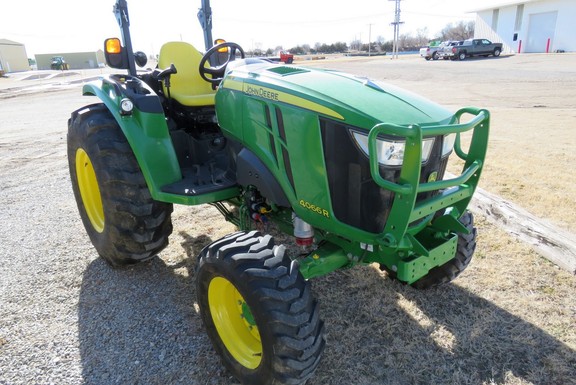 2015 John Deere 4066R