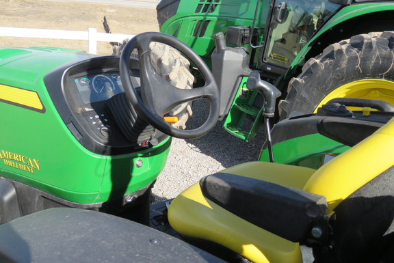 2015 John Deere 4066R