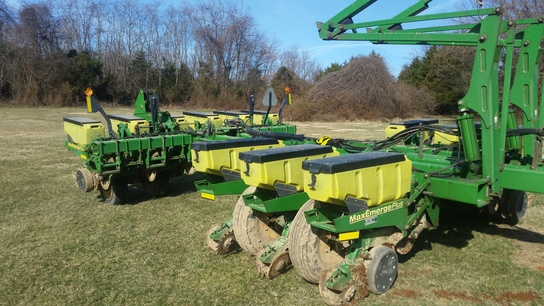 2002 John Deere 1770 - Planters: Drawn - John Deere Machinefinder