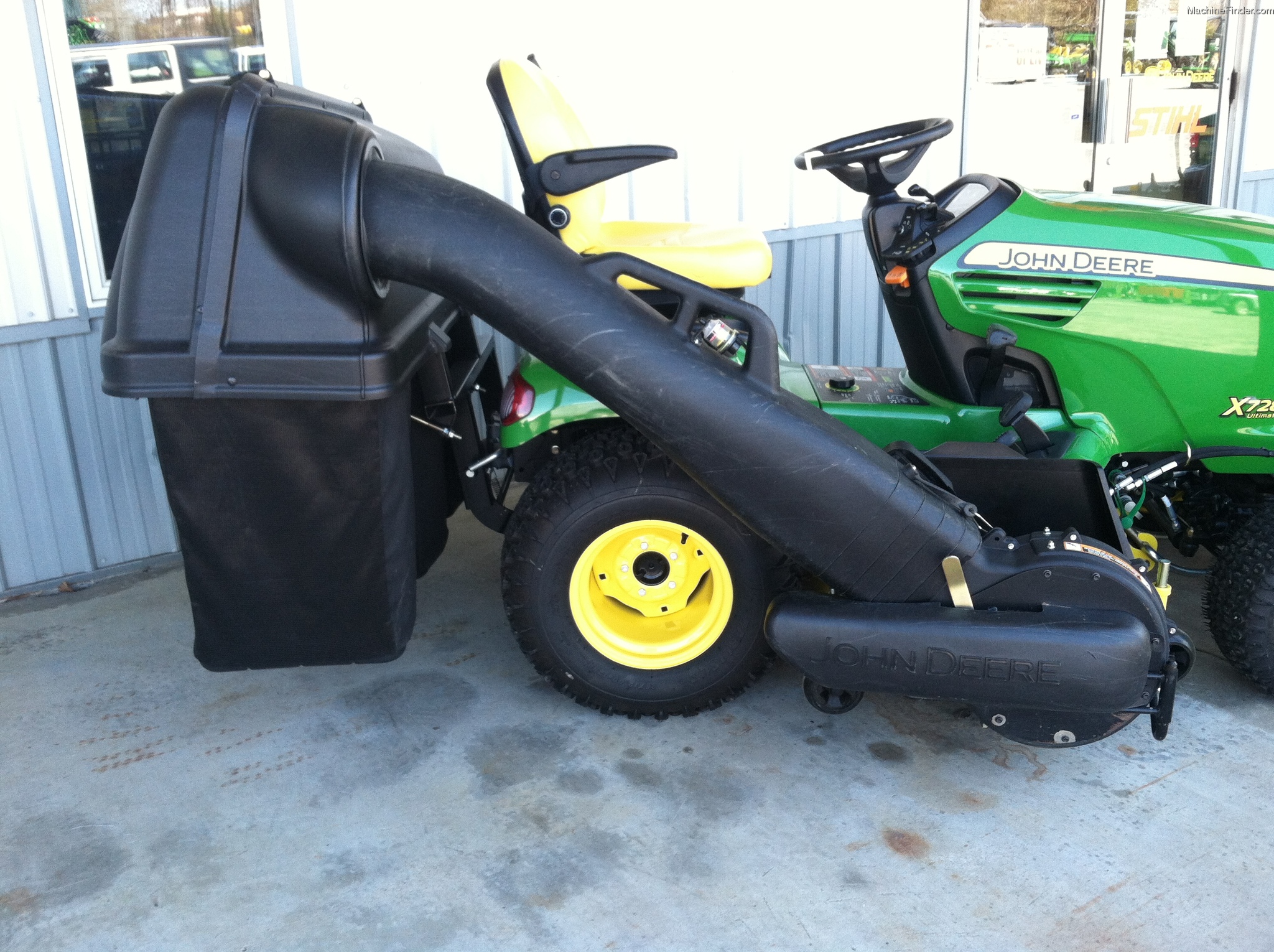 John Deere Bag Plower Flow For With Lawn Garden And Commercial Mowing John