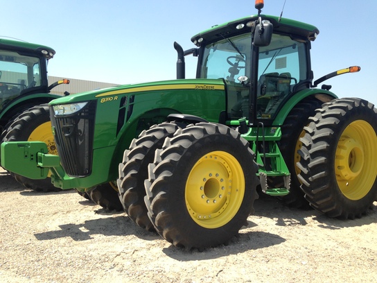 2014 John Deere 8310R