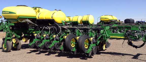 2014 John Deere 1770NT