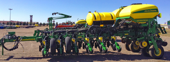 2014 John Deere 1770NT