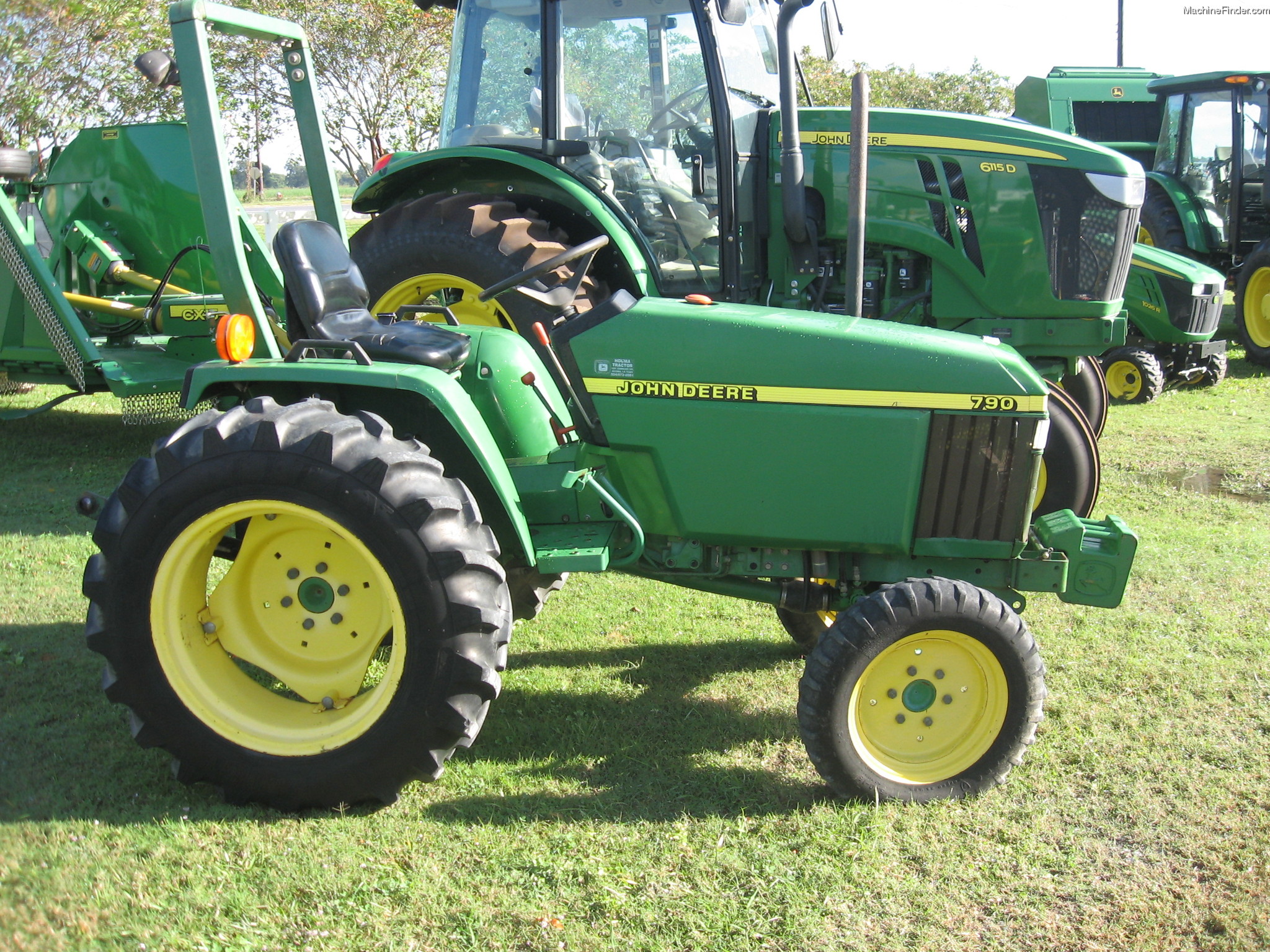 2000 John Deere 790 Tractors Compact (140hp.) John Deere MachineFinder